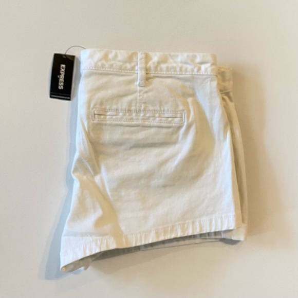 White chino shorts - Picture 1 of 2